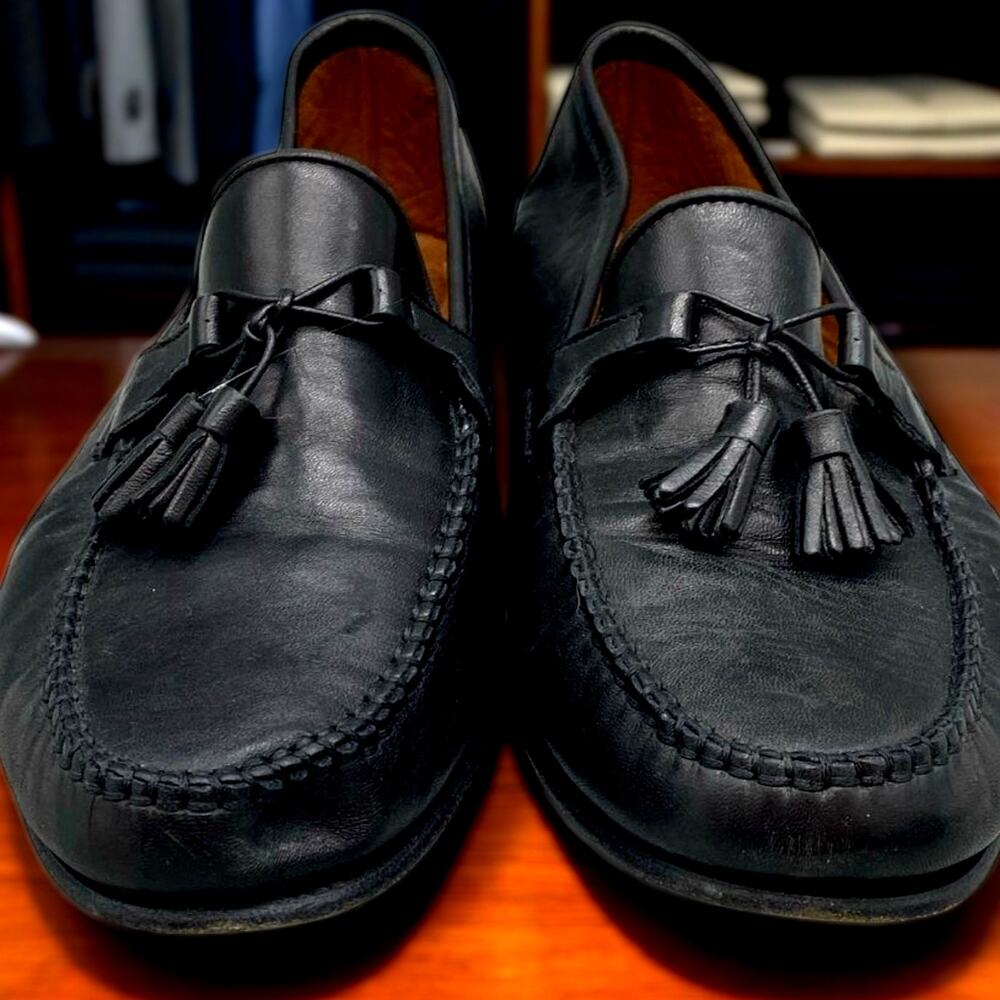 Men's 10.5 ALLEN EDMONDS Urbino Tassel Black Calfskin Leather Loafers